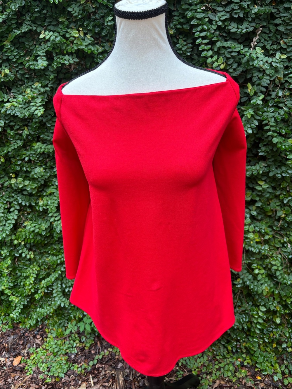 Tuckernuck Size Large Red Boatneck Tunic Top Holiday